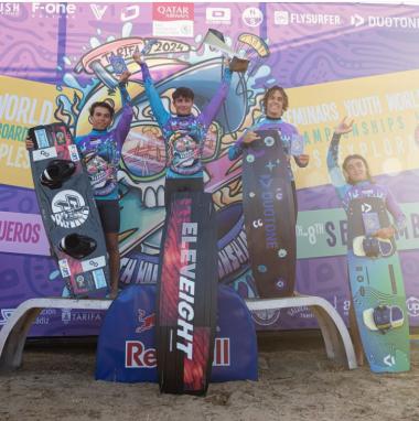 Photo_antoine_ollivier_2eme_sur_le_podium